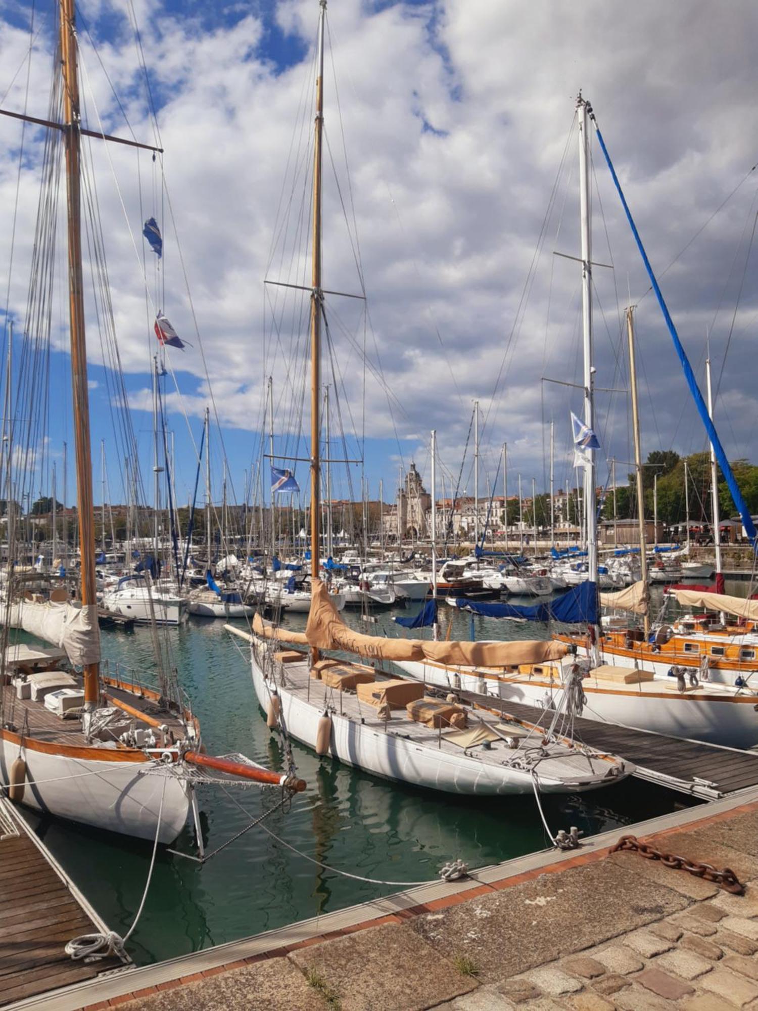 Maison De Vacances Entiere A 10 Mn De La Rochelle Dompierre-sur-Mer Exteriér fotografie